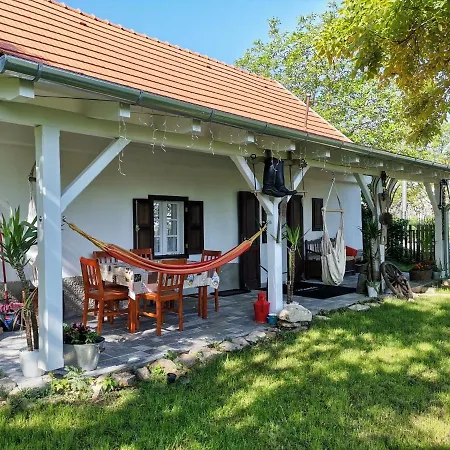 Apartment Keltike